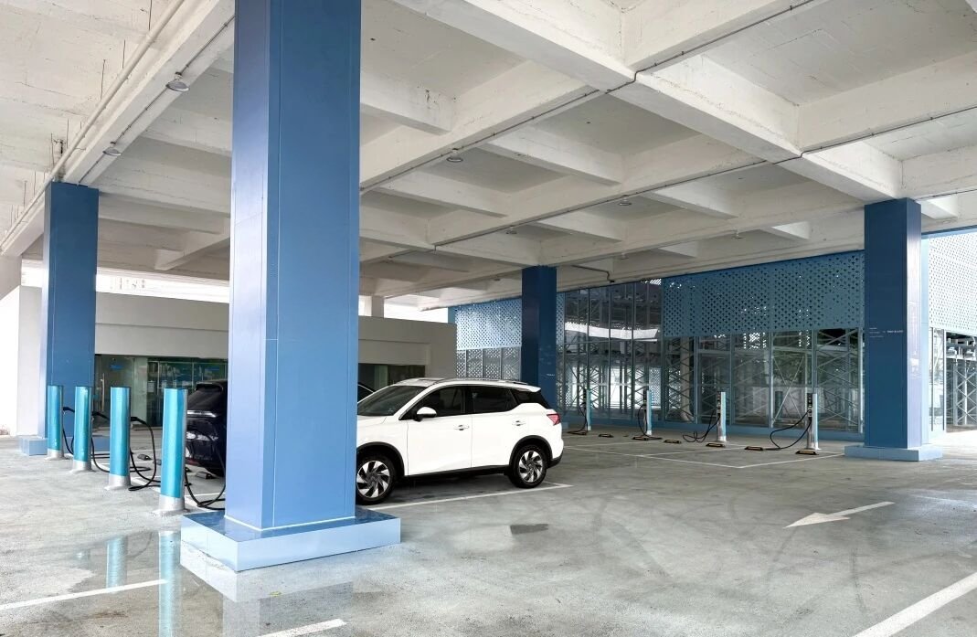 Fleet depot BESS vs grid upgrade decision