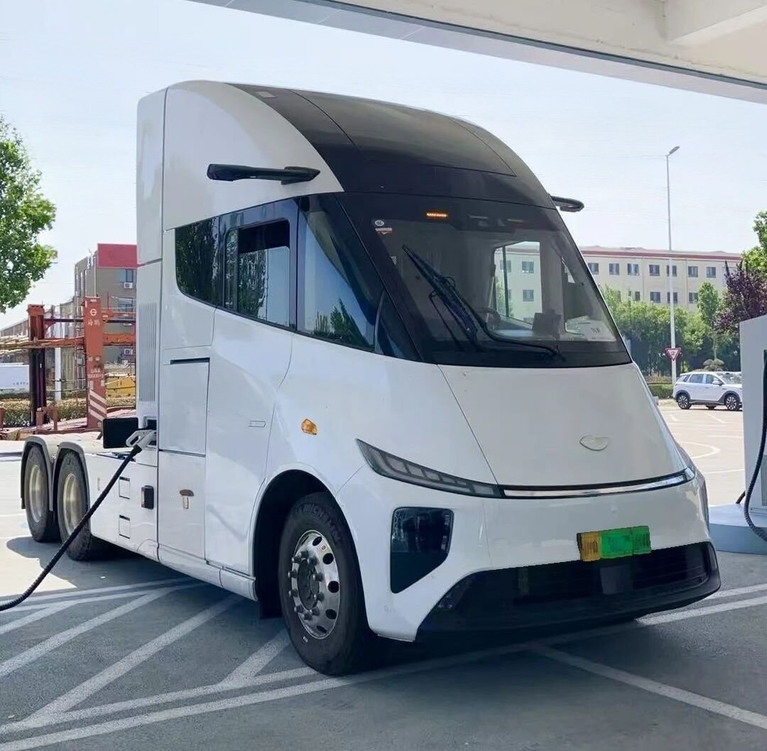 Battery-electric heavy goods vehicle HGV truck plugged in and charging, illustrating the high-power demands of HGV depot electrification
